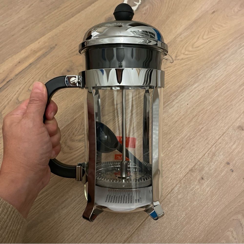 Bodum Chambord 34 Ounces French Press Coffee Maker BRAND NEW IN BOX! - Picture 4 of 5
